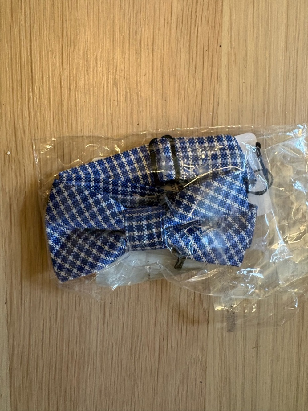 Lord & Taylor Blue & White Houndstooth Pre-Tied Kids Bow Tie
